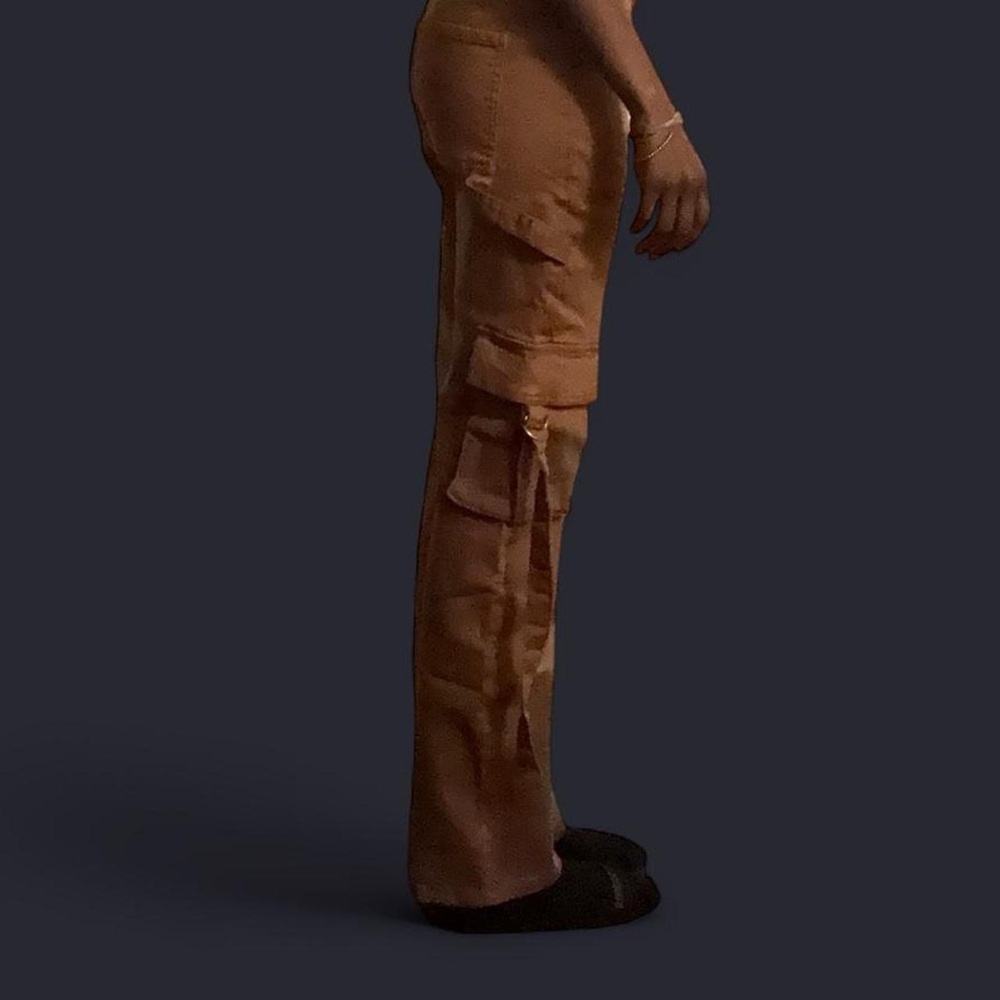 Women’s Tan Cargo Pants